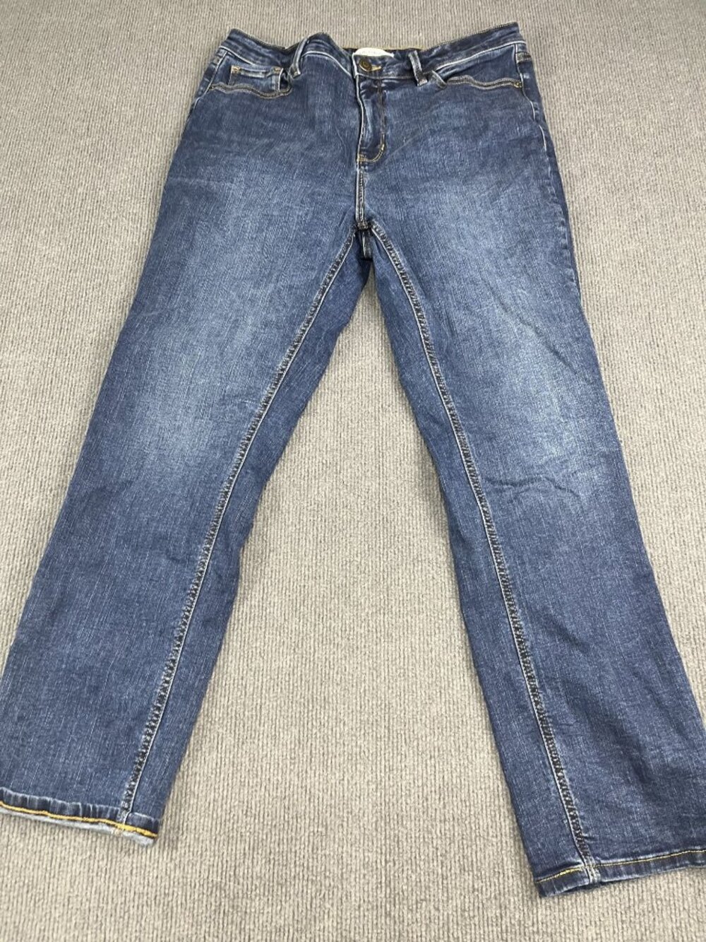 Liz Claiborne Womens Blue Denim Jeans 14 Straight Leg Mid Rise